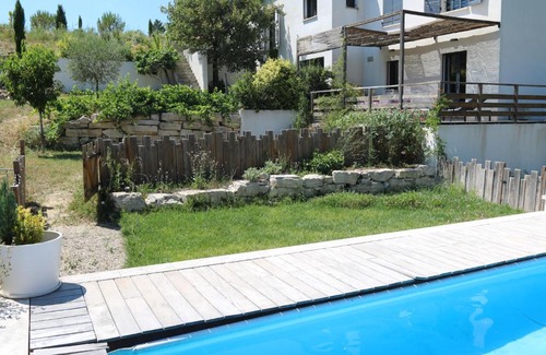 Saint-Michel-l'Observatoire House | La Grande Ourse