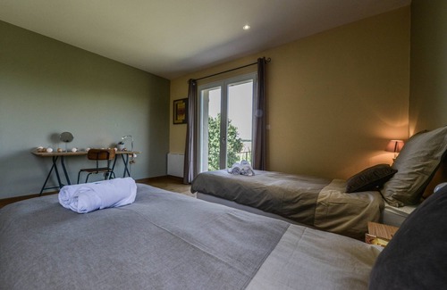 Grazac House | La Grande Oasis B&B et Spa