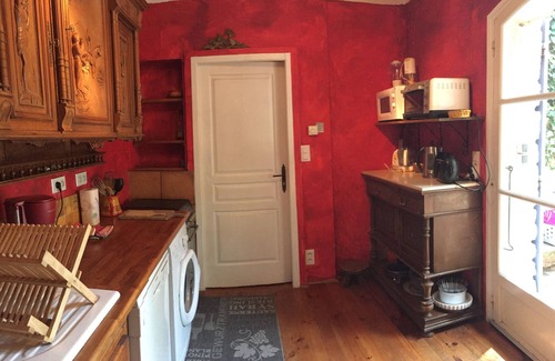 Mazan Villa | La Grande Peyriere - 2 CH - Large wooded prop - Swim. pool - In the countryside