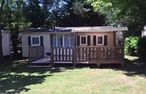 La Cassagne House | La Grande Prade Campsite* - Chênes comfort mobile residence 3 bedrooms with semi-covered terrace 18m² + TV + AIR CONDITIONING for up to 6 people
