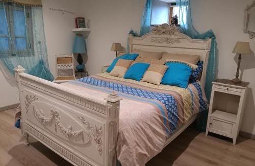 Soulages-Bonneval House | La Grange de Melaual