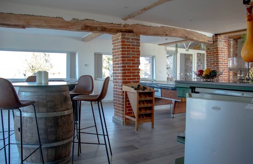 Leuze-en-Hainaut House | La Grange Gite for 17/19 people