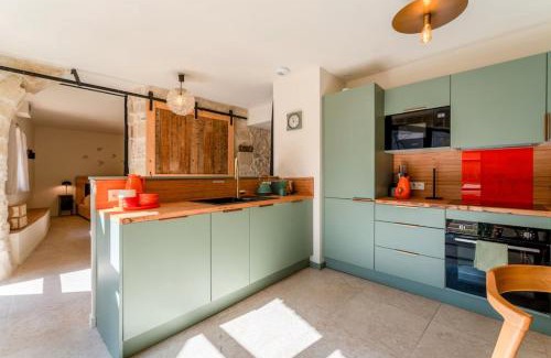 Cadereau House | La grangerie grange en pierre avec spa