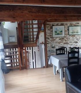 Naucelle House | LA GRANGETTE DU PARADIS