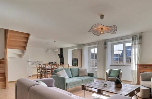 Saint-Meloir-des-Ondes House | La Haie Courrie - SAINT MELOIR DES ONDES