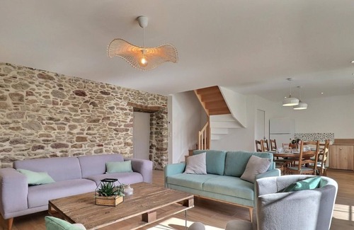 Saint-Meloir-des-Ondes House | La Haie Courrie - SAINT MELOIR DES ONDES