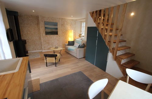 Le Rosais-La Flourie House | La Haute Flourie