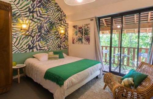 Thoire-sur-Dinan Bed & Breakfast | La Haute Forge B&B