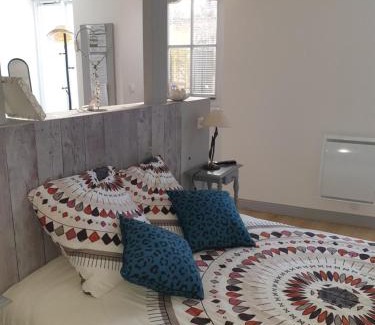 Javrezac Bed & Breakfast | La jolie chambre