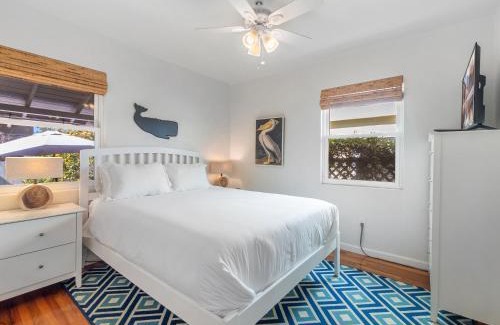 Beach Barber Tract House | La Jolla Ocean Dream - Walk 2 Beach - Dog Friendly