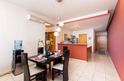 La Puntilla Condo | La Joya 313 Superb 2 BR Condo Close Proximity to Restaurants and Marina