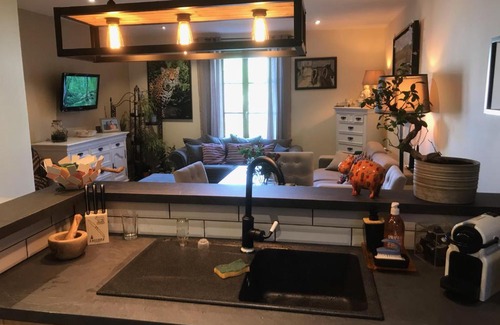 Plan-de-la-Tour Apartment | La LAZARENCO