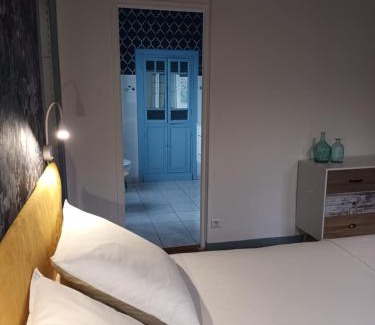 Saint-Sauveur-Lendelin House | La Lendeline