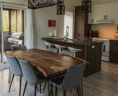 Chertsey Ski Chalet | La Loutre