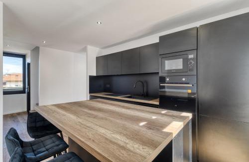 Collonges-sous-Saleve Bed & Breakfast | La Lunaria - chambre en colocation