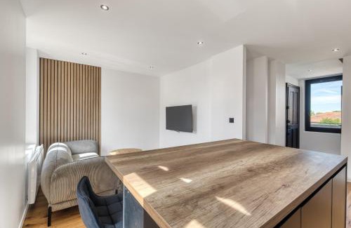 Collonges-sous-Saleve Bed & Breakfast | La Lunaria - chambre en colocation