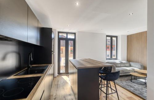 Collonges-sous-Saleve Bed & Breakfast | La Lunaria - chambre en colocation