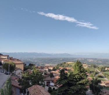 Novello Apartment | La magia delle Langhe appartamenti con vista