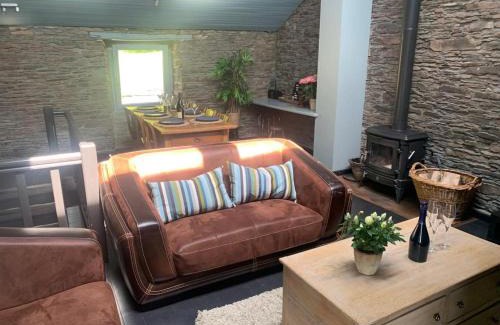 Herbeumont House | La Maison Ardoise