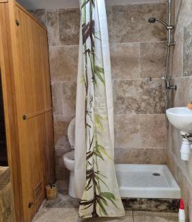 La Timone House | La maison aux arbres fruitiers