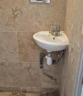 La Timone House | La maison aux arbres fruitiers