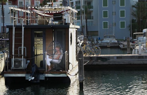 Sotogrande Boat Rental | La Maison Bateau Sotogrande