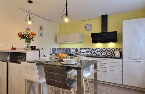 Locmaria-Plouzane Apartment | LA MAISON BLEUE - Comfortable appt GR34/sea