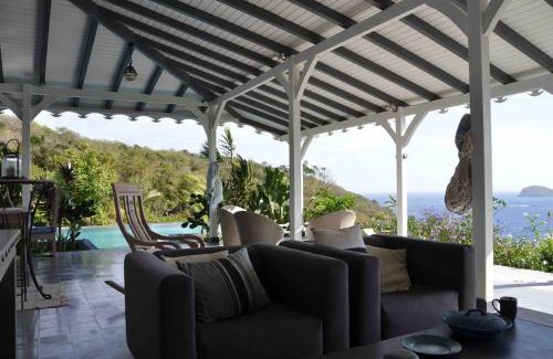 Grand Anse House | LA MAISON BLEUE - Les Hauts de la Baie