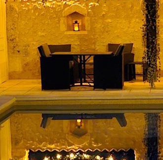 Riberac House | La Maison Chaleureuse