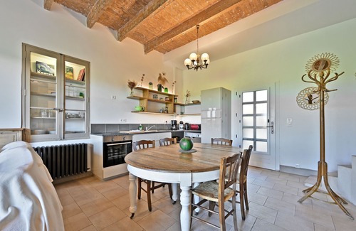 Beaucaire House | La Maison de Campagne*, in Provence Gîte with swimming pool and bicycles