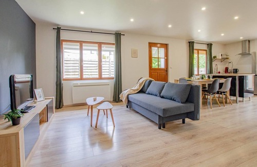 Courtenot House | La Maison des Rives - COURTENOT