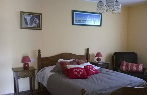 Saint-Aulais-la-Chapelle Bed & Breakfast | la Maison des Vendangeurs au Milieu des Vignes