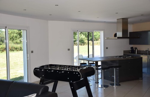 Bourbon-Lancy House | La maison du grand champ avec piscine proche du PAL