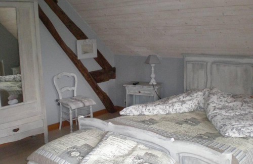 Simard Bed & Breakfast | La Maison Du L.A.C.