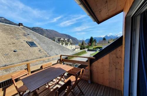 Bredannaz Apartment | La maison du lac