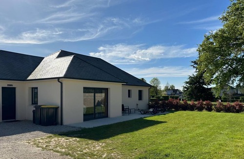 Romorantin-Lanthenay House | La Maison de Jade Close to Beauval Zoo