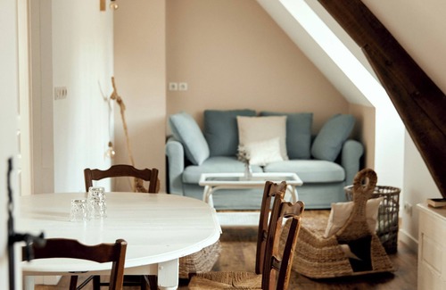 Saint-Leonard-des-Bois Hotel | La Maison du Gasseau