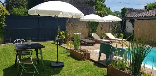 Villefranche-du-Queyran Bed & Breakfast | La maison Malabar