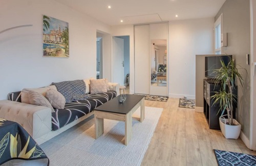 Voglans House | LA Maison LAC ET Montagne