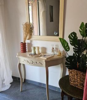 Quissac Apartment | La maison papillons