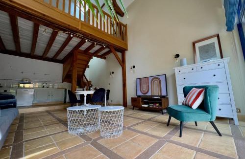 Poce-sur-Cisse House | la Maison sous les Arbres - Duplex, jardin et spa