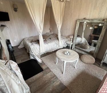 Mont-pres-Chambord House | La maisonnette de Cancan