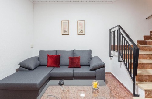 Llauri House | La Matea