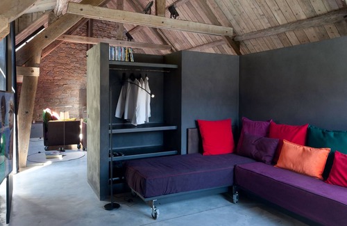 Anhee Cottage | La Micheline, isolated design house with view over the fields, closed to Dinant, Na