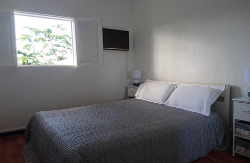 Sainte-Clotilde House | La Minaude