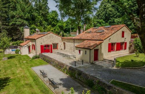 Rocheserviere House | La Minoterie Pause Zen, Spa & Piscine privés 12 personnes