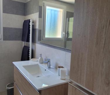 Mosles House | La Mosloise