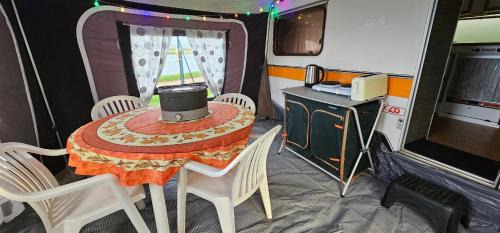 Gergy Other | La p'tite caravane