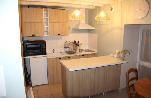 Lussas-et-Nontronneau House | La p'tite maison