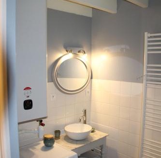 Lussas-et-Nontronneau House | La p'tite maison